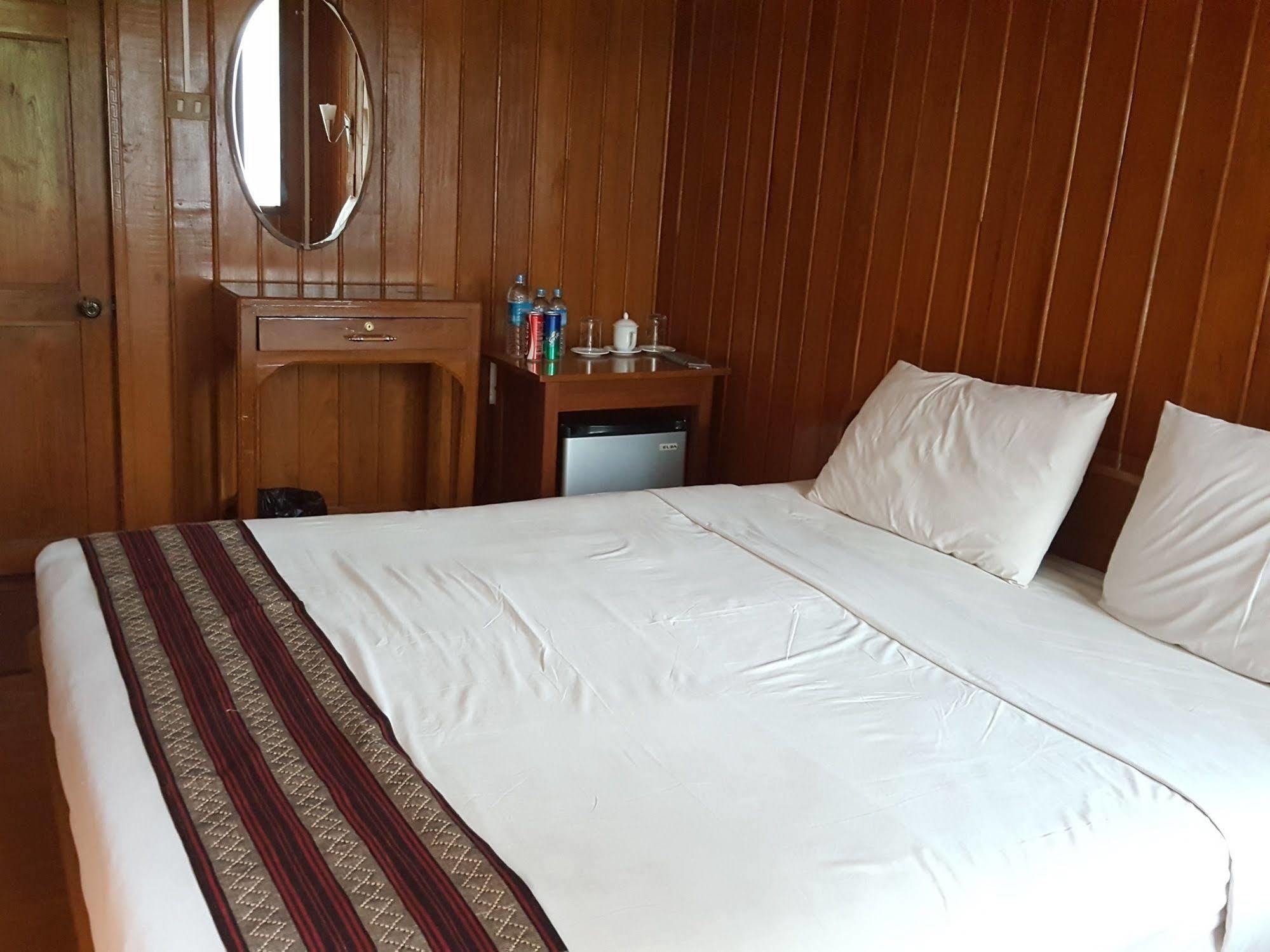 Green Land Motel Pagan Zewnętrze zdjęcie